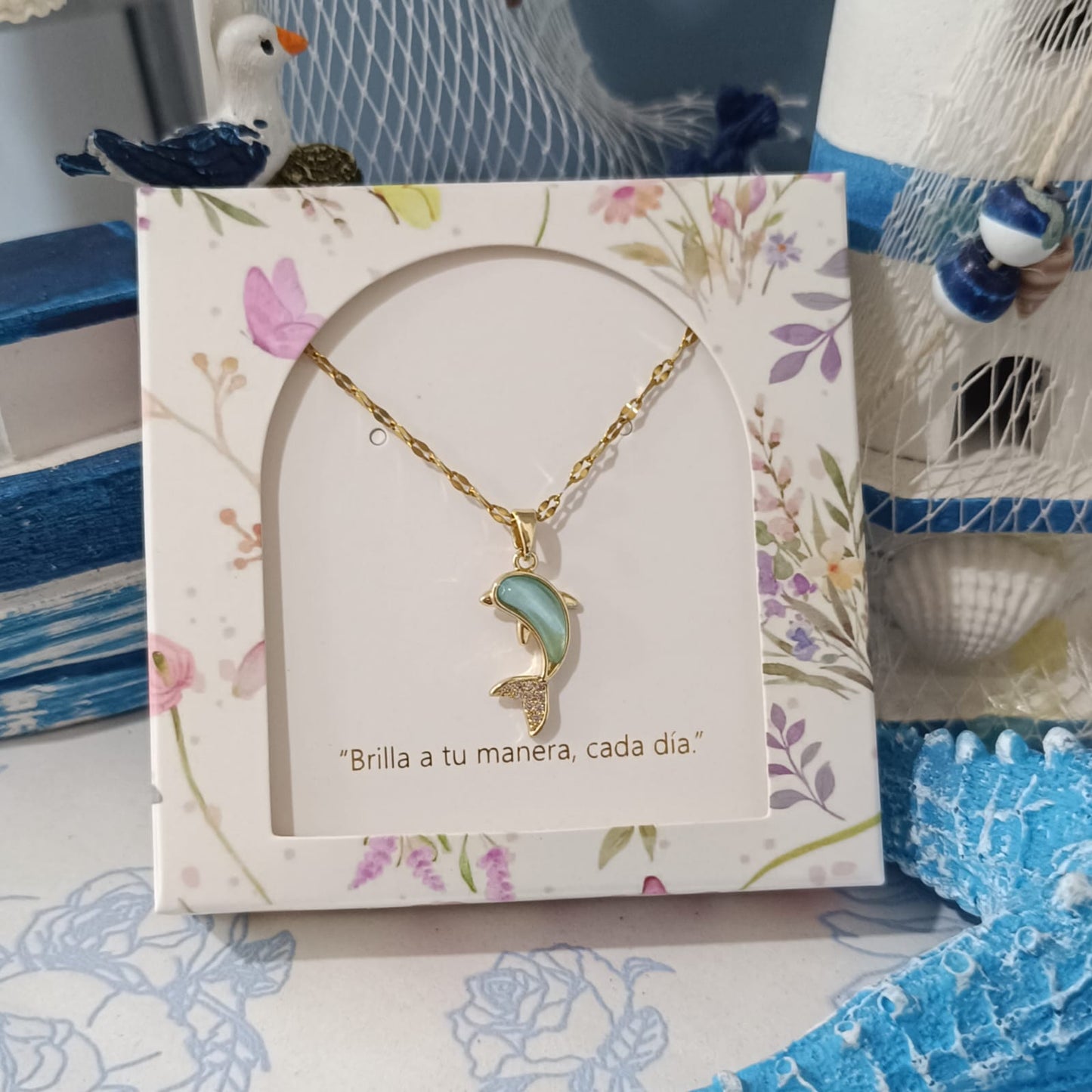 Cadena Delfín azul