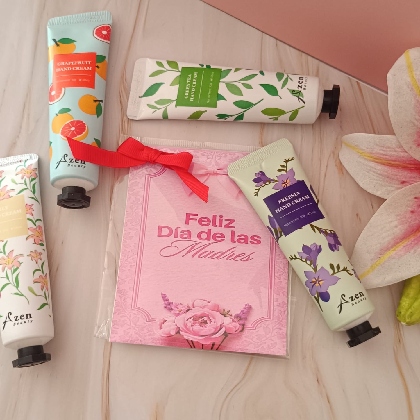 Crema y Tarjeta personalizada