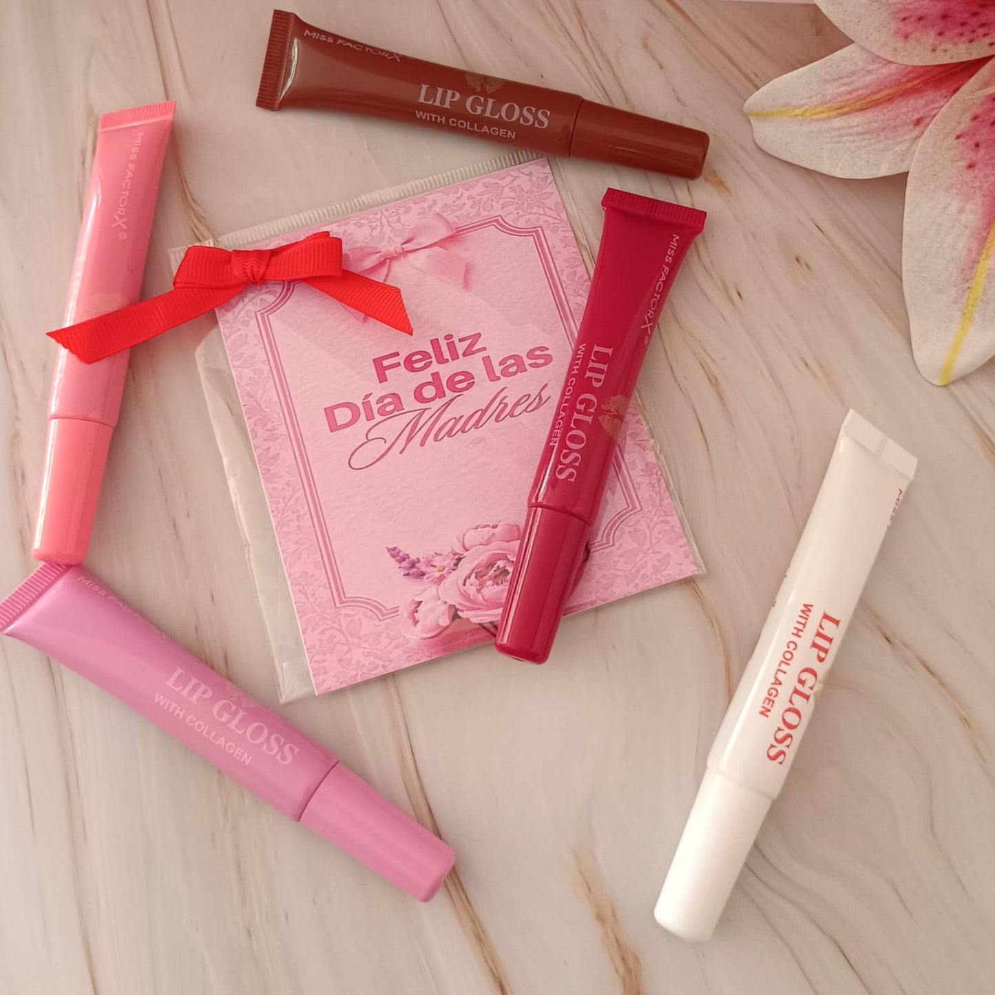 Lip Gloss y Tarjeta Personalizada